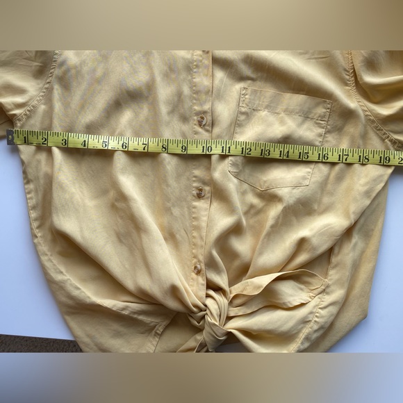 THREAD + SUPPLY Tie Front Long Sleeved Mustard Yellow Shirt Size Large - Picture 10 of 12